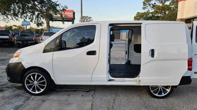 2017 Nissan NV - Image 12 of 21