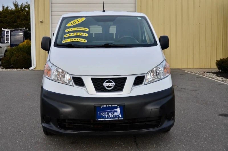 2017 Nissan NV - Image 3 of 12