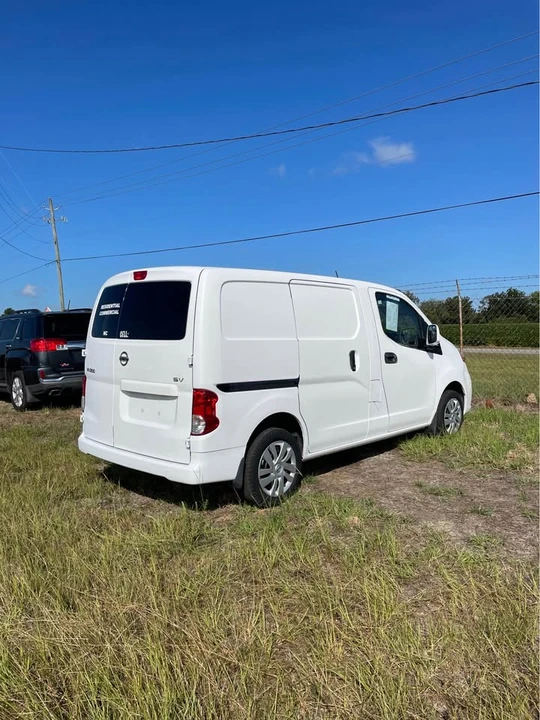 2017 Nissan NV - Image 6 of 17
