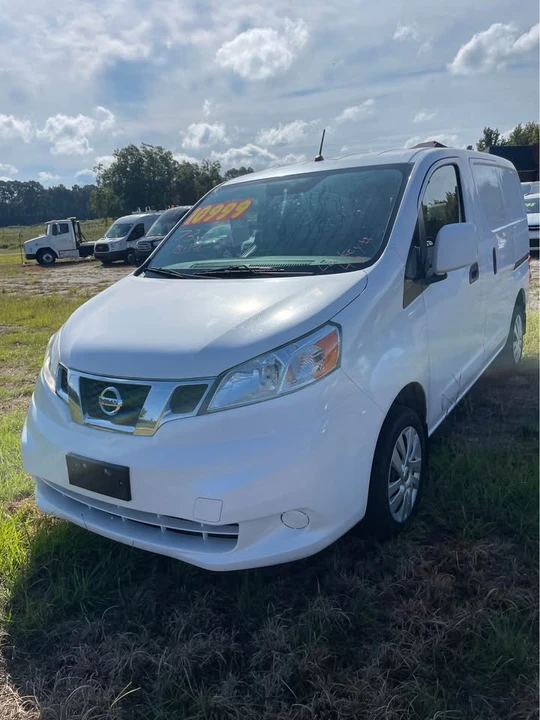 2017 Nissan NV - Image 4 of 17