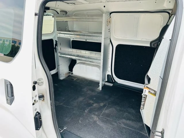 2017 Nissan NV - Image 21 of 21