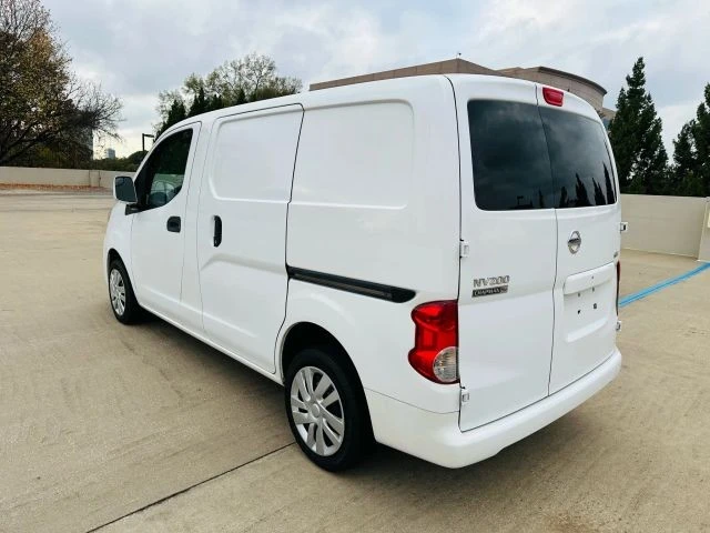 2017 Nissan NV - Image 5 of 21