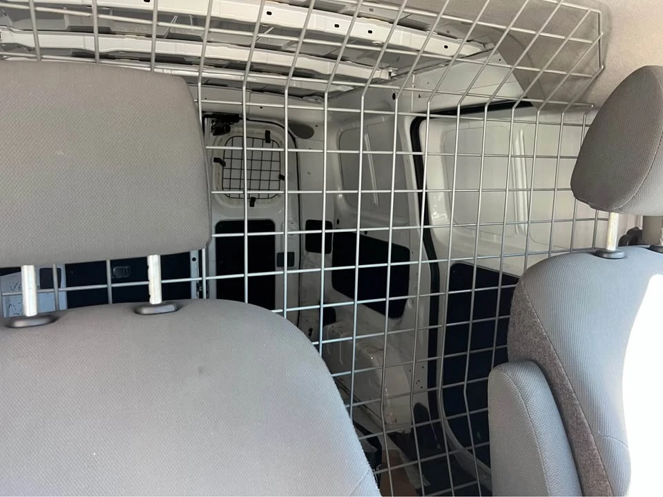 2017 Nissan NV - Image 6 of 10