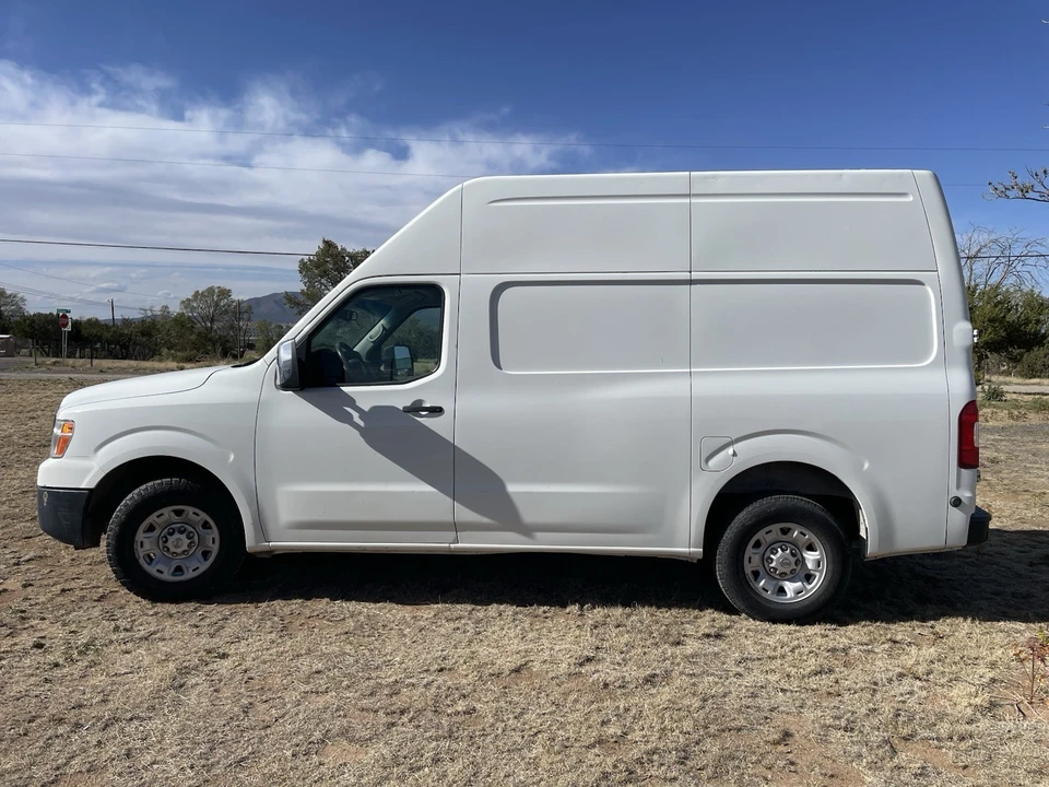 2017 Nissan NV3500 - Image 3 of 21