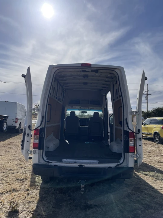 2017 Nissan NV3500 - Image 14 of 21