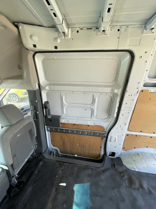 2017 Nissan NV3500 - Image 19 of 21