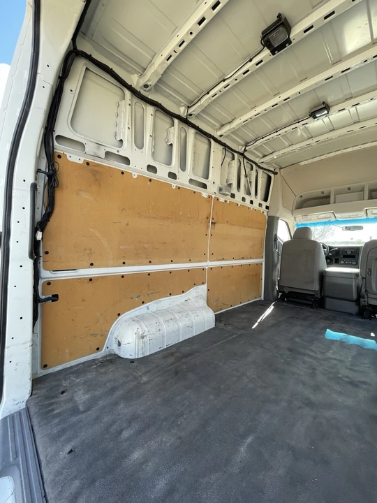 2017 Nissan NV3500 - Image 17 of 21