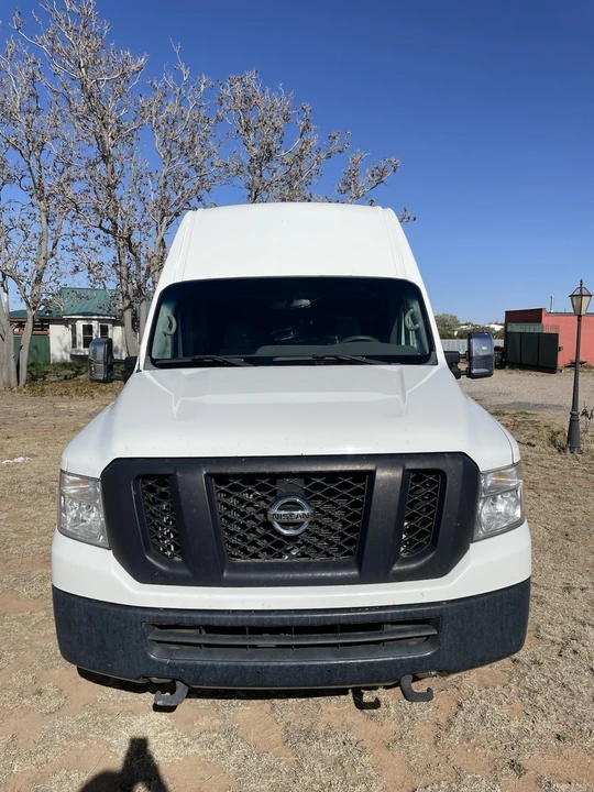 2017 Nissan NV3500 - Image 2 of 21
