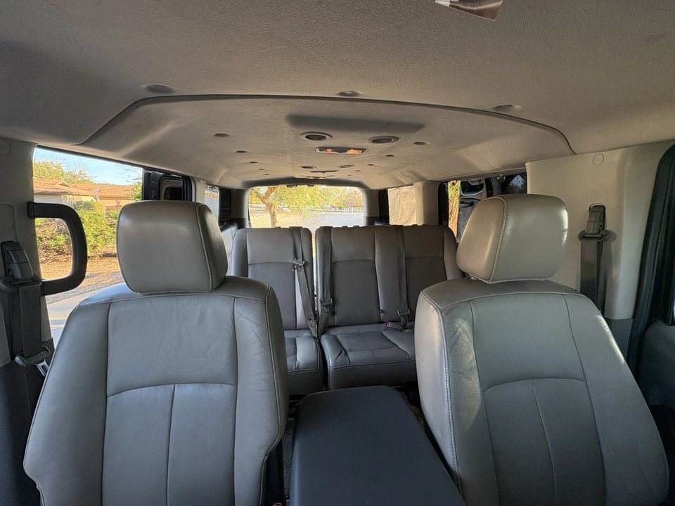 2017 Nissan NV3500 - Image 10 of 17