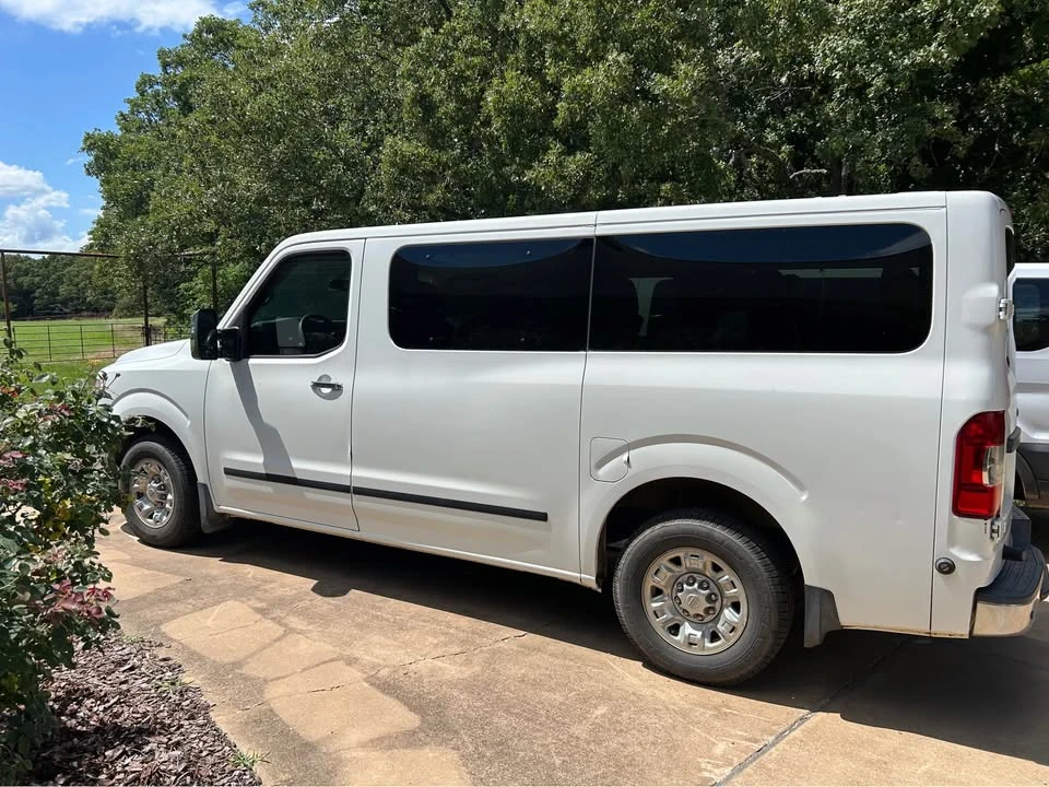 2017 Nissan NV3500 - Image 7 of 7
