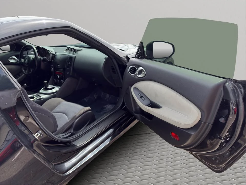 2017 Nissan 370Z 6th Gen - Image 18 of 19