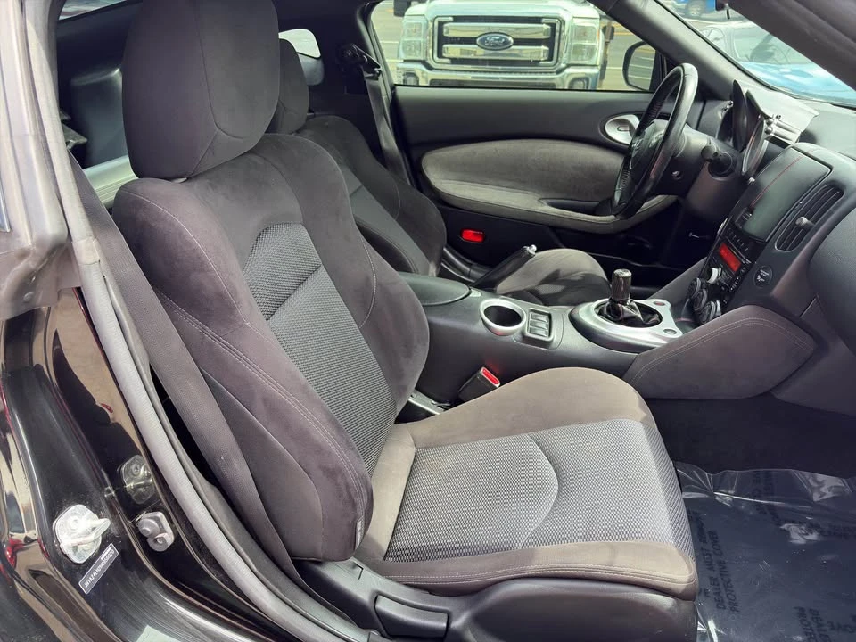 2017 Nissan 370Z 6th Gen - Image 17 of 19