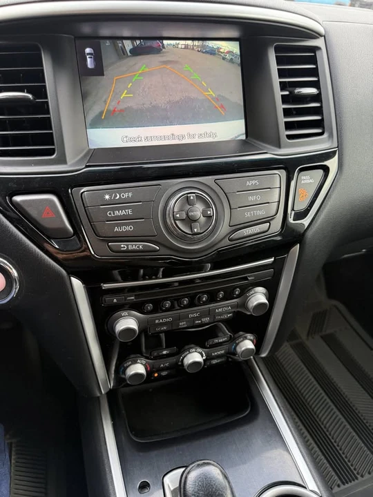 2017 Nissan Pathfinder 4th Gen - Image 7 of 18