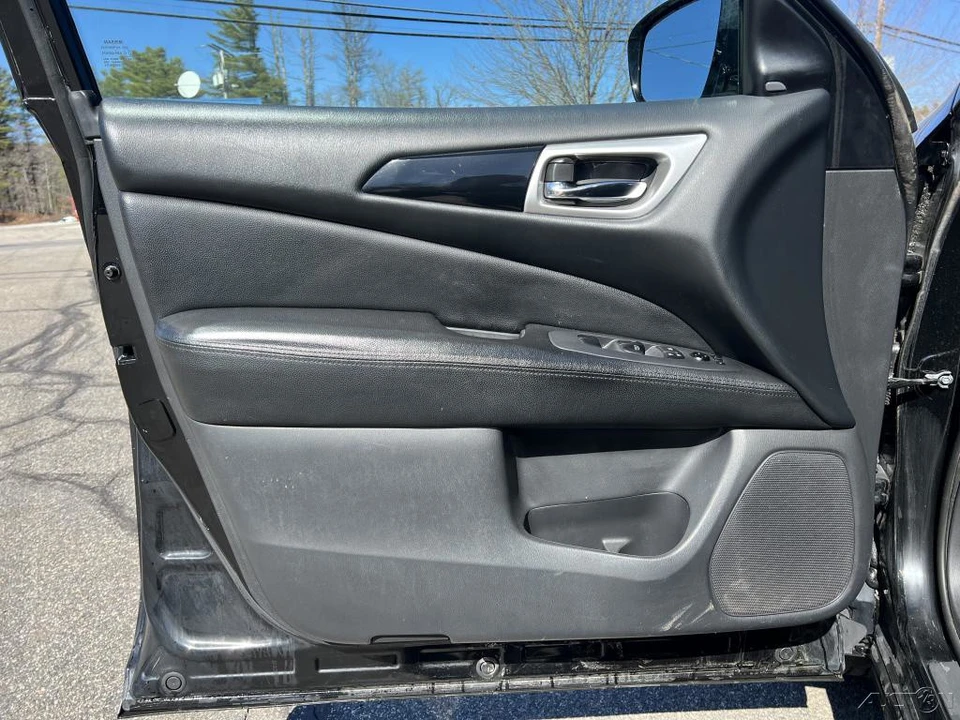 2017 Nissan Pathfinder 4th Gen - Image 12 of 12