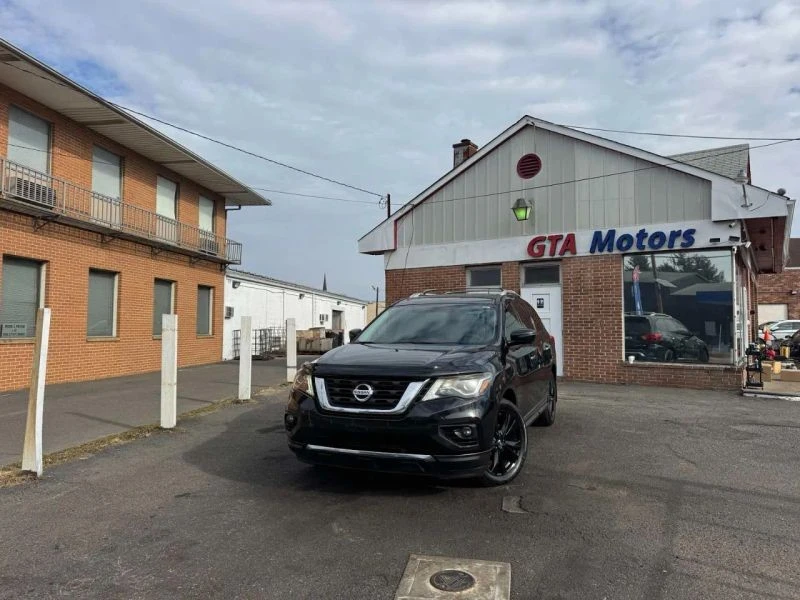 2017 Nissan Pathfinder 4th Gen - Image 2 of 12