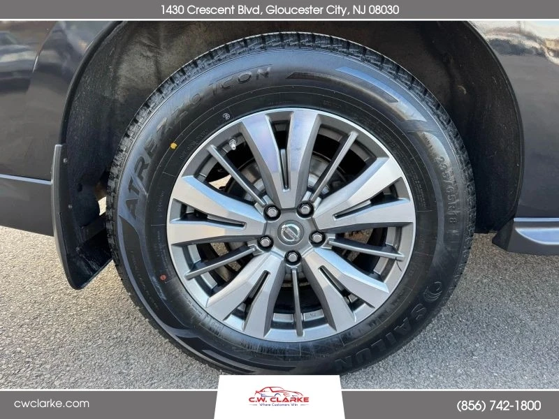 2017 Nissan Pathfinder 4th Gen - Image 11 of 12