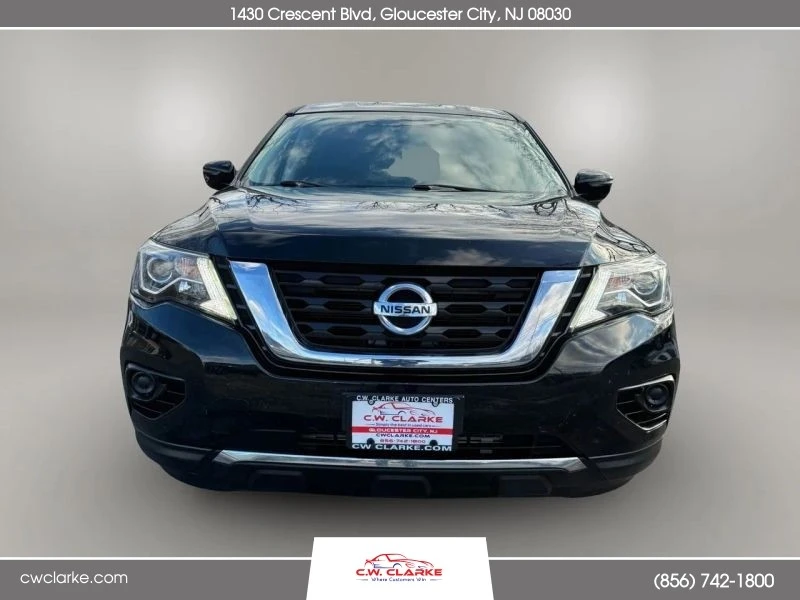 2017 Nissan Pathfinder 4th Gen - Image 2 of 12