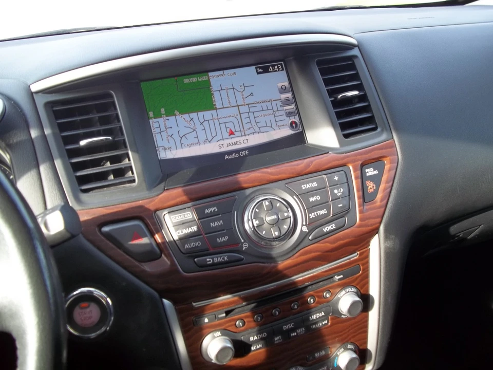 2017 Nissan Pathfinder 4th Gen - Image 20 of 21