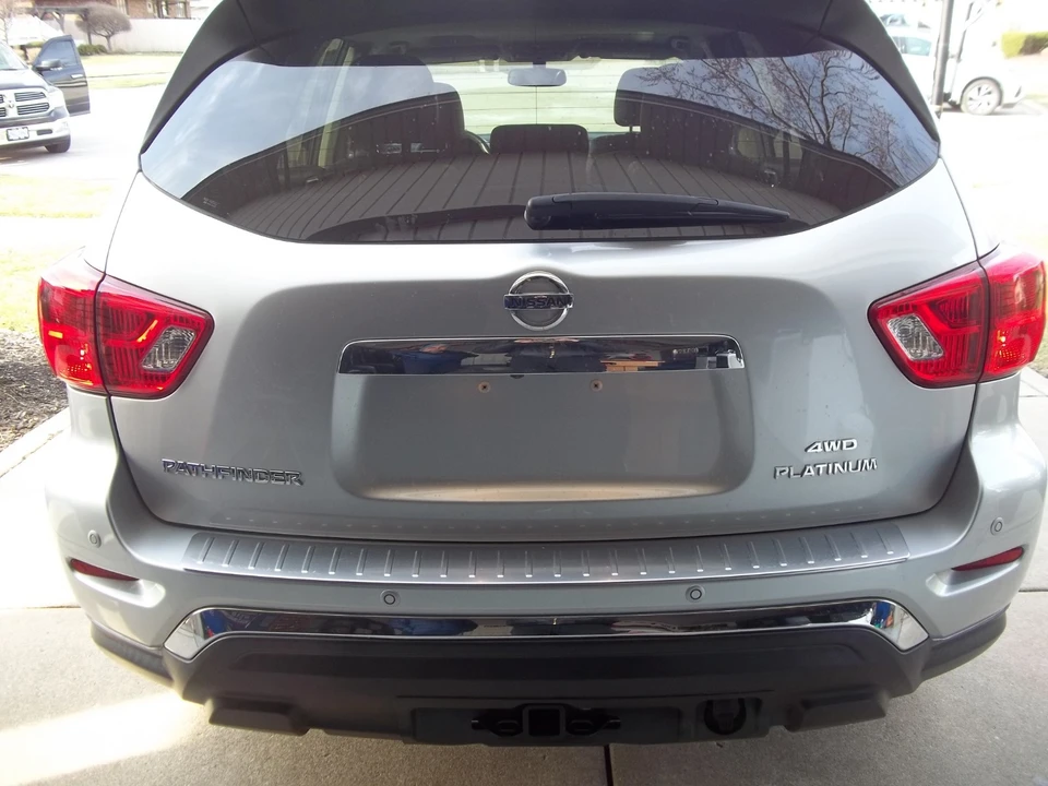 2017 Nissan Pathfinder 4th Gen - Image 16 of 21