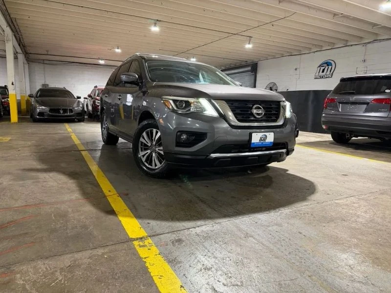 2017 Nissan Pathfinder 4th Gen - Image 6 of 12