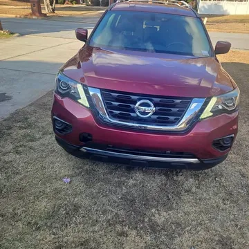 2017 Nissan Pathfinder SL Sport Utility 4D