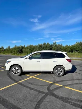 2017 Nissan Pathfinder SV