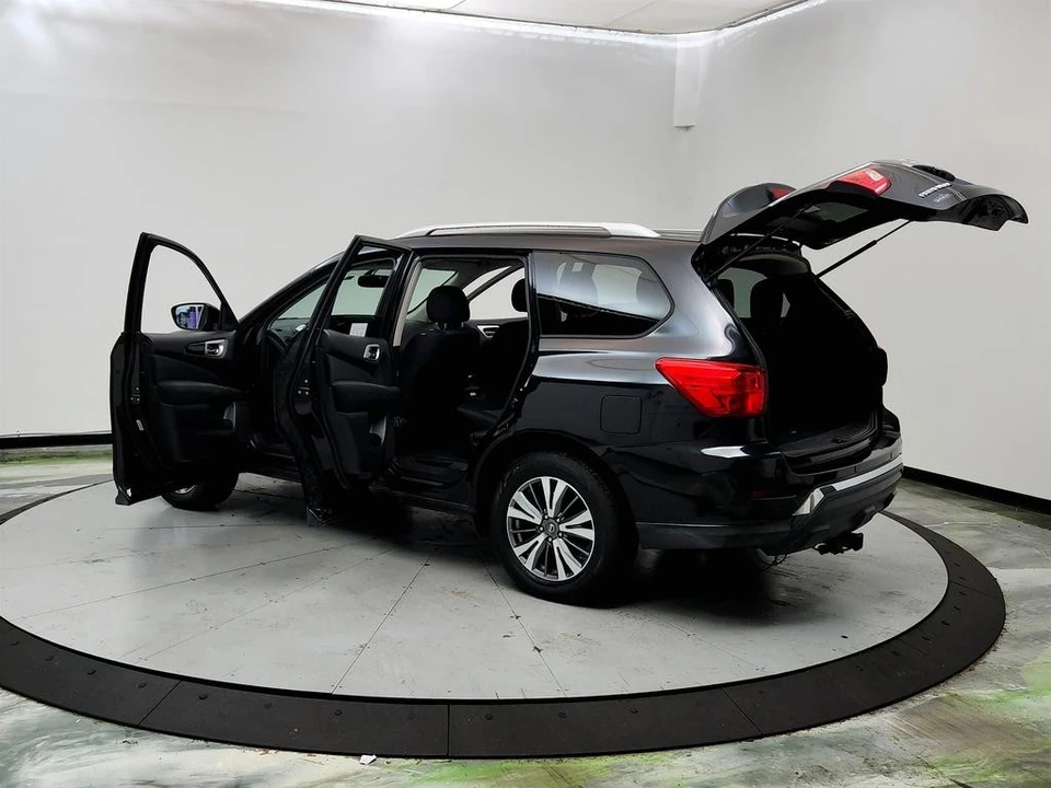 2017 Nissan Pathfinder 4th Gen - Image 12 of 12
