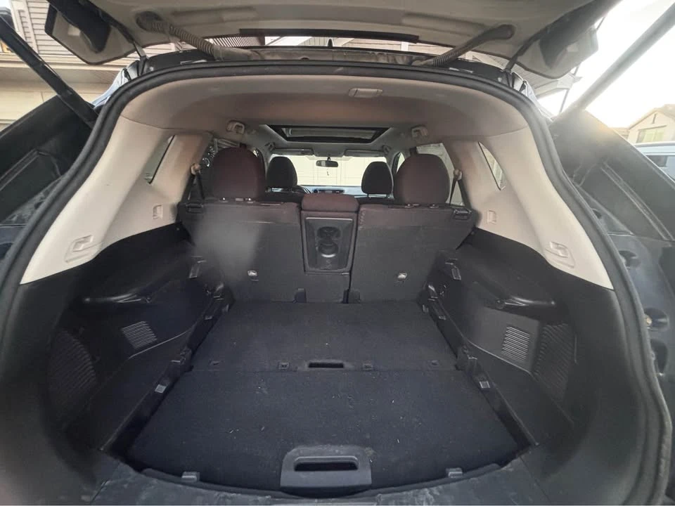 2017 Nissan Rogue - Image 11 of 11