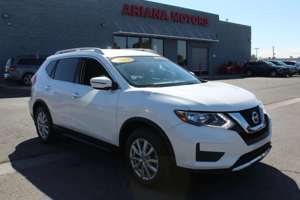 2017 Nissan Rogue - Image 4 of 20