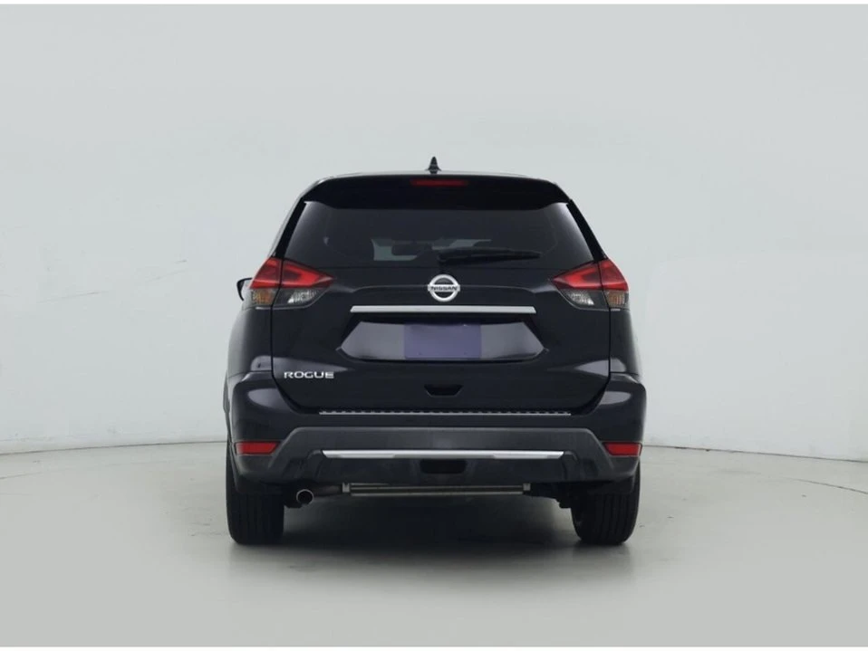 2017 Nissan Rogue - Image 13 of 20