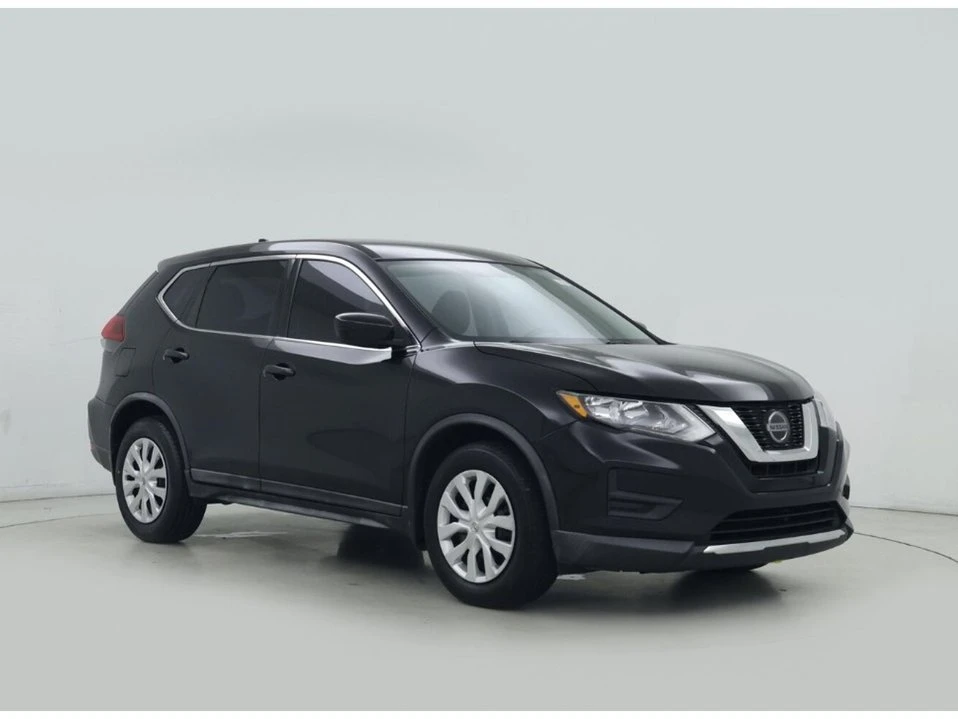 2017 Nissan Rogue - Image 18 of 20