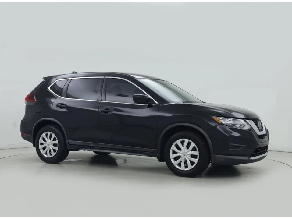 2017 Nissan Rogue - Image 2 of 20