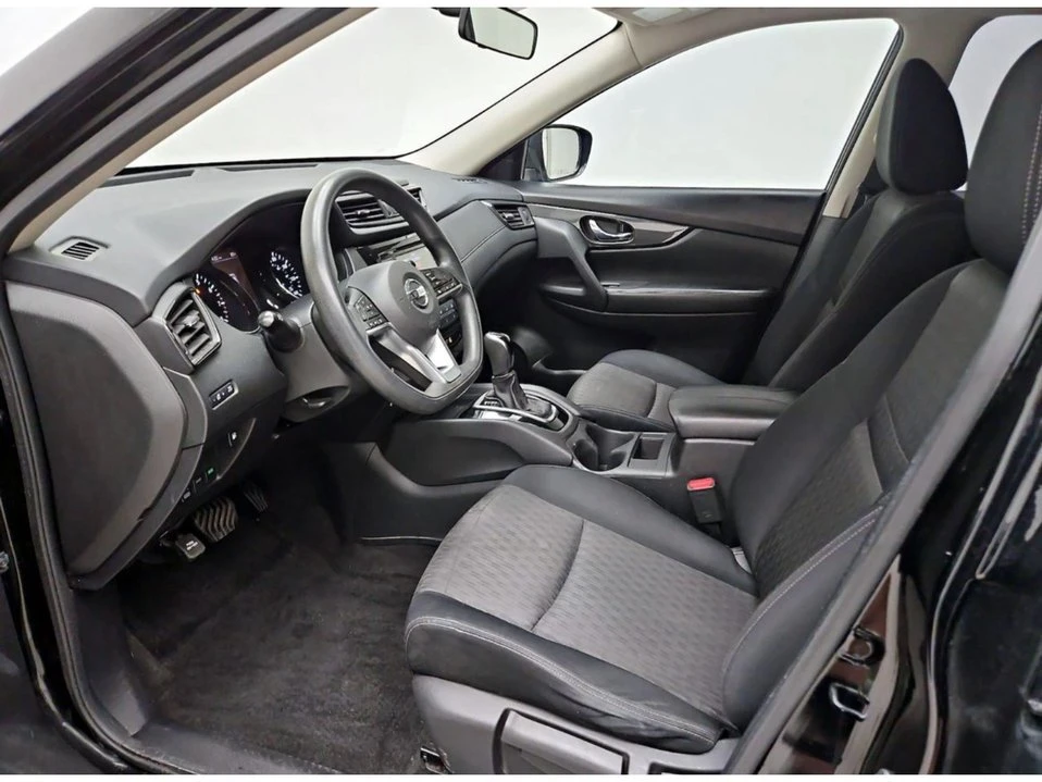 2017 Nissan Rogue - Image 19 of 20