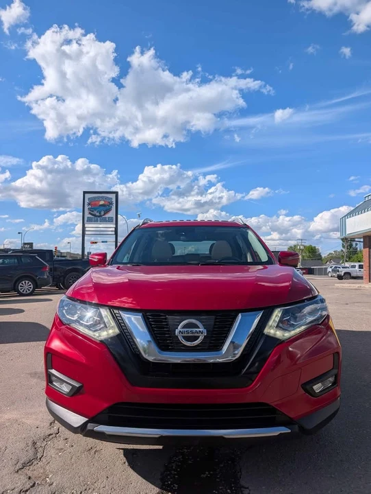 2017 Nissan Rogue - Image 5 of 19