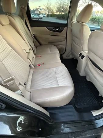2017 Nissan Rogue - Image 5 of 7