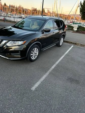 2017 Nissan Rogue - Image 4 of 7