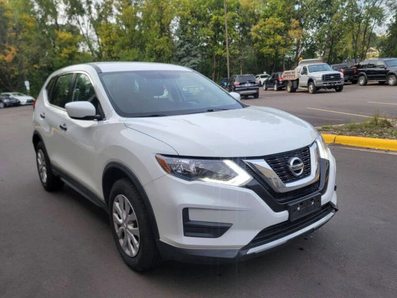 2017 Nissan Rogue - Image 3 of 20