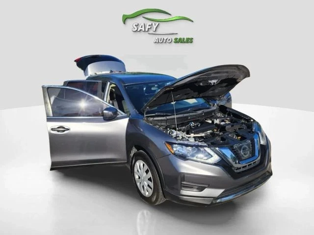 2017 Nissan Rogue - Image 10 of 21