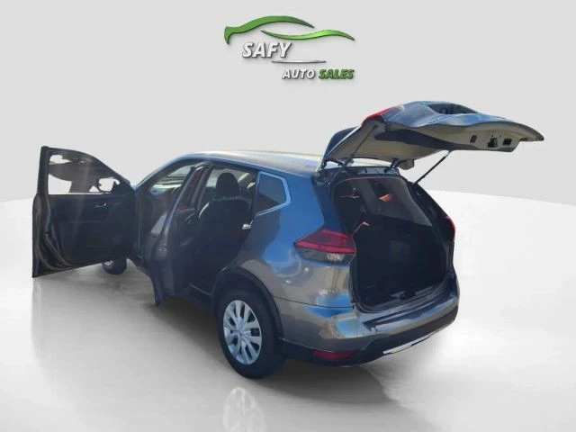 2017 Nissan Rogue - Image 4 of 21