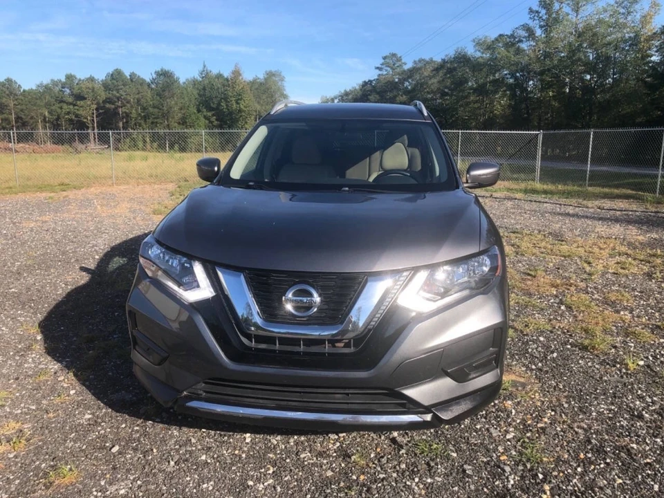 2017 Nissan Rogue - Image 6 of 21