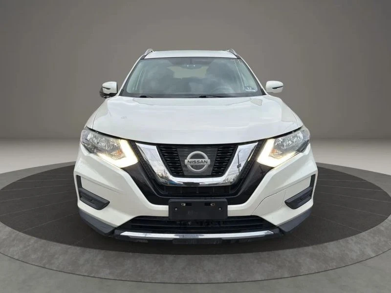 2017 Nissan Rogue - Image 2 of 12