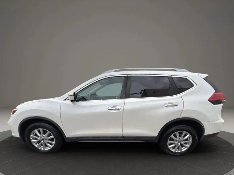 2017 Nissan Rogue - Image 8 of 12