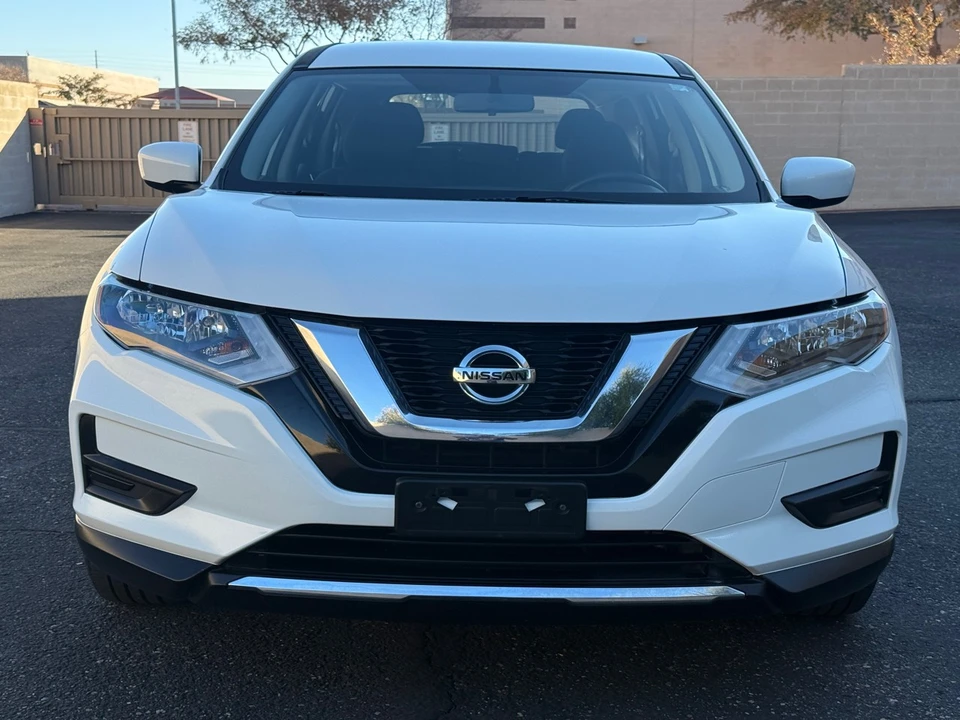 2017 Nissan Rogue - Image 3 of 21
