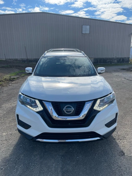 2017 Nissan Rogue - Image 7 of 20
