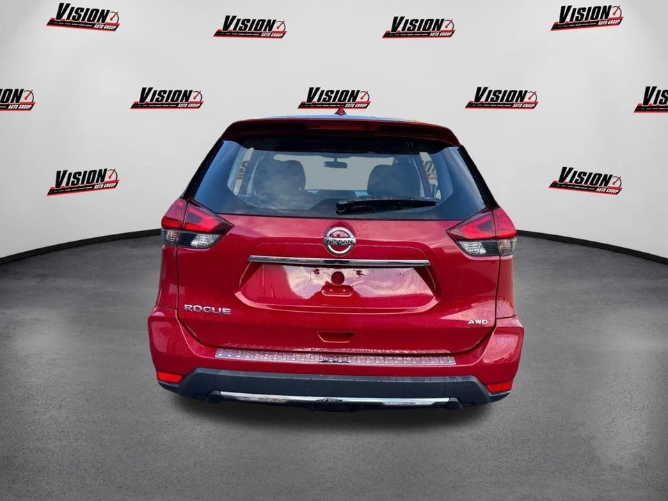 2017 Nissan Rogue - Image 6 of 12
