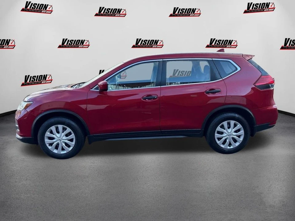 2017 Nissan Rogue - Image 8 of 12
