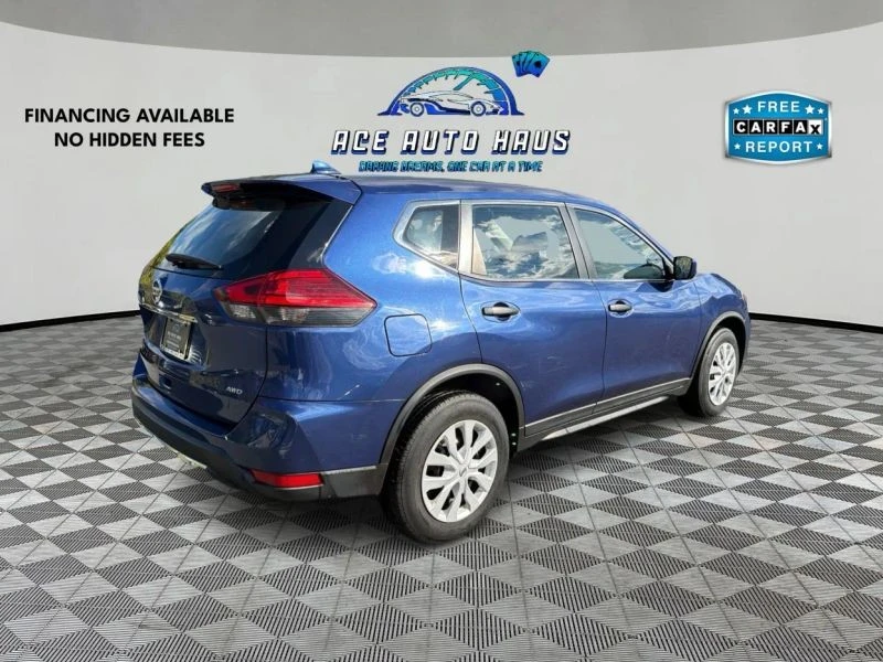 2017 Nissan Rogue - Image 7 of 12