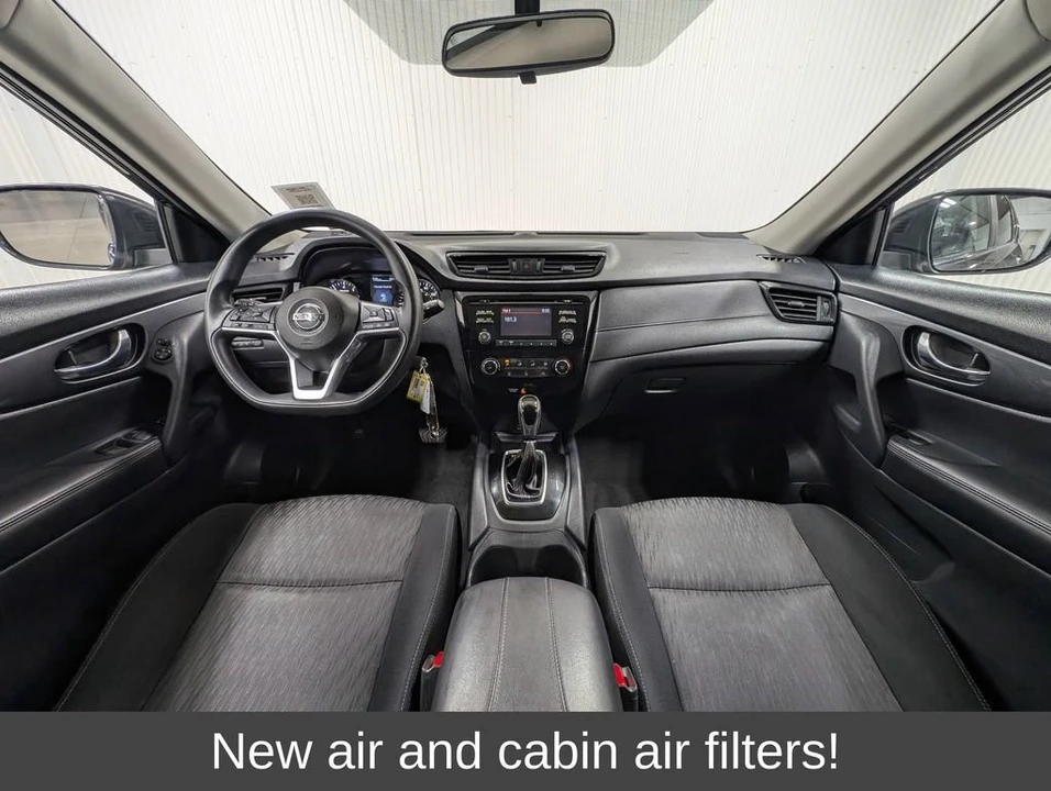2017 Nissan Rogue - Image 2 of 12