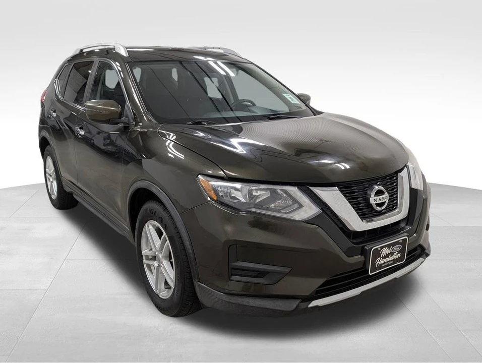 2017 Nissan Rogue - Image 6 of 12