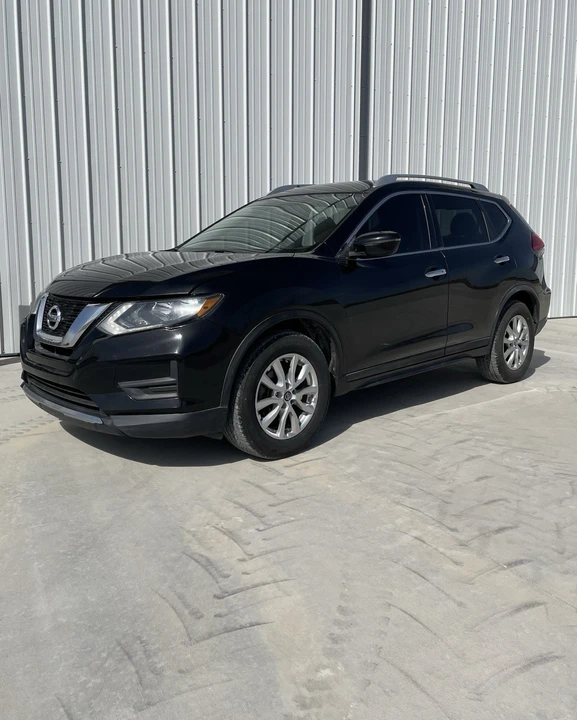 2017 Nissan Rogue - Image 3 of 17